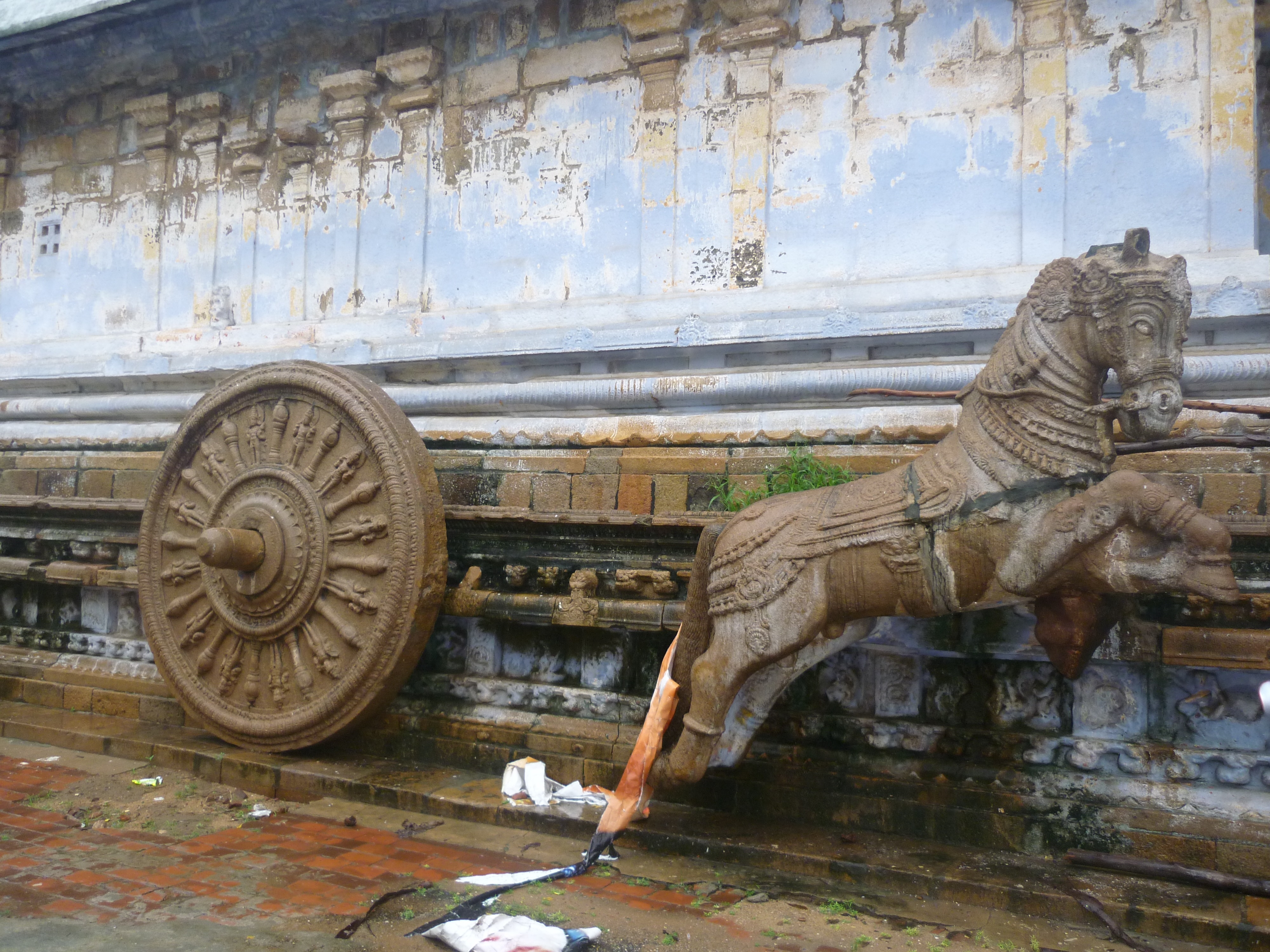 The Kalyana mantap at Nageswaran Kovil