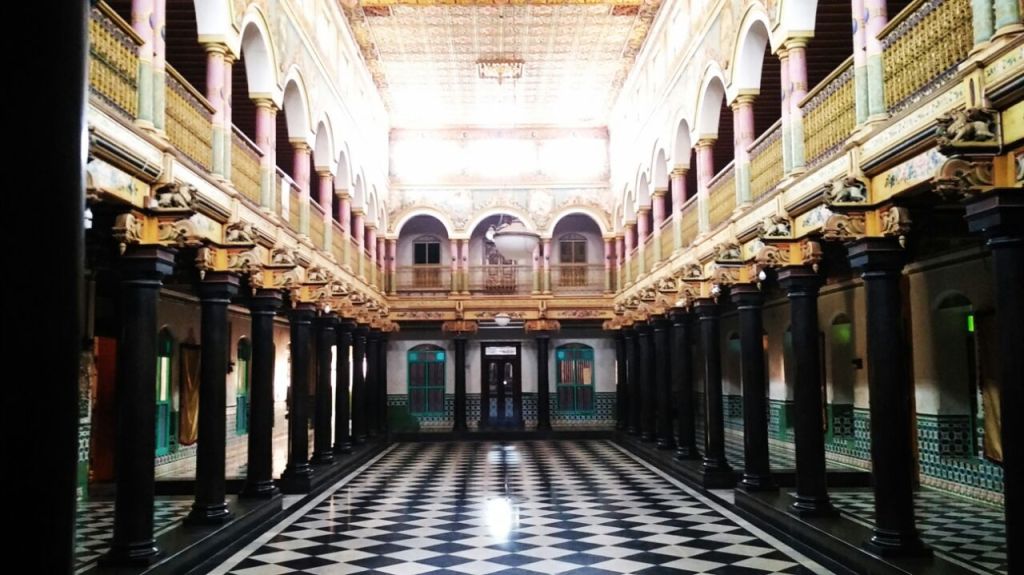Inside the Periyaveedu- The Athangudi Palace