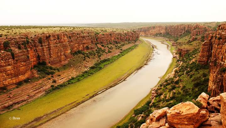 The Pennar gorge at Gandikota Photo credits: Arun Kumar B.R.