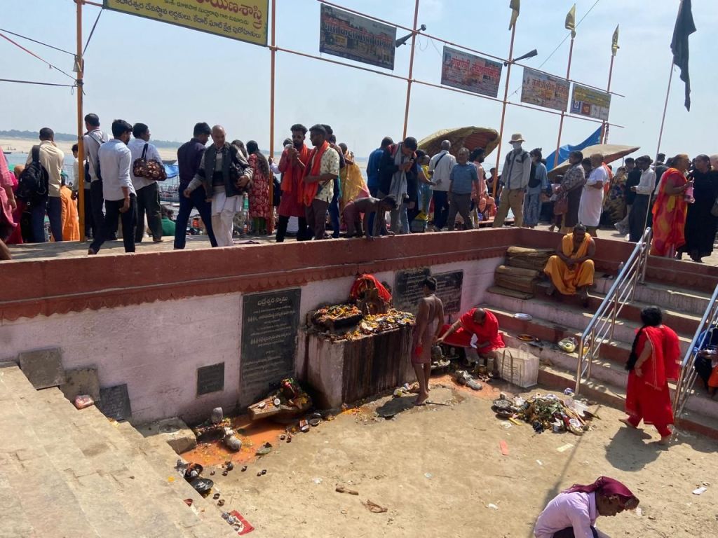 Gauri kund before the wedding prep