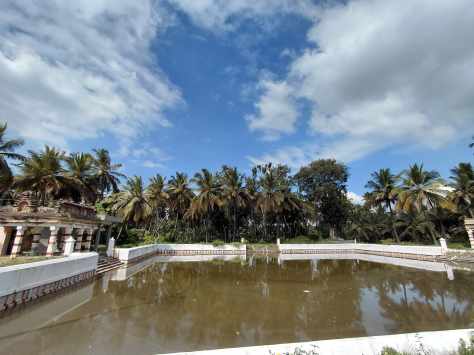 The temple tank at Kodiyala